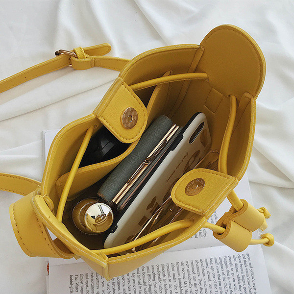 Geanta de dama din piele in mai multe culori