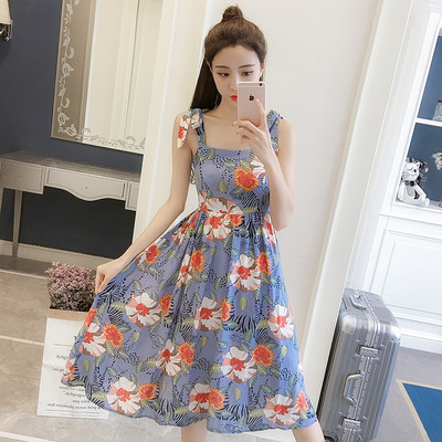 Rochie de vara dama cu aplicatie colorata - model decupat