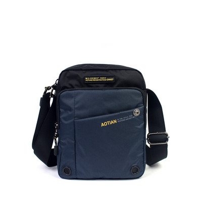 Geanta barbati model nou in patru culori cu inscriptii