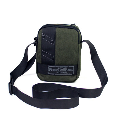 Geantă de zi cu zi pentru bărbați cu inscripții - patru culori