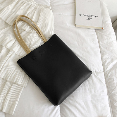 Geanta de dama moderna din piele ecologica in cinci culori