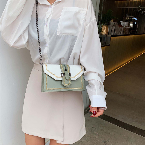 Geanta de dama eleganta cu lant metalic in mai multe culori