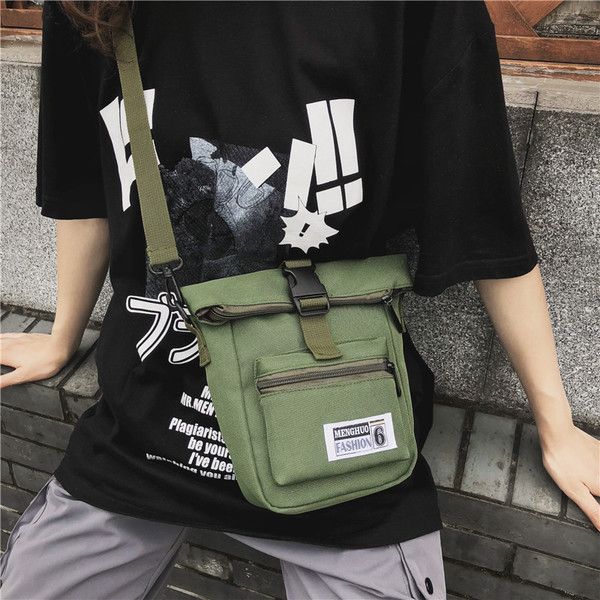 Geanta de zi cu zi pentru barbati in trei culori cu emblema