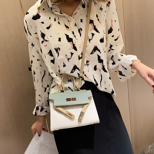 Geanta de dama moderna cu inchidere metalica