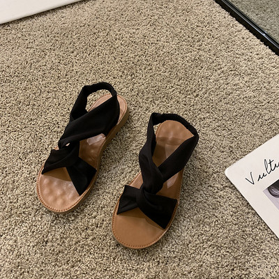 Γυναικεία  γυναικεία σανδάλια με επίπεδη μαύρη και καφέ χαλάρωση