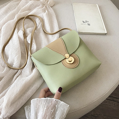 Geanta de dama cu decor metalic din piele ecologica