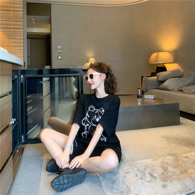 Tricou de dama modern cu aplicatie - model lung alb-negru