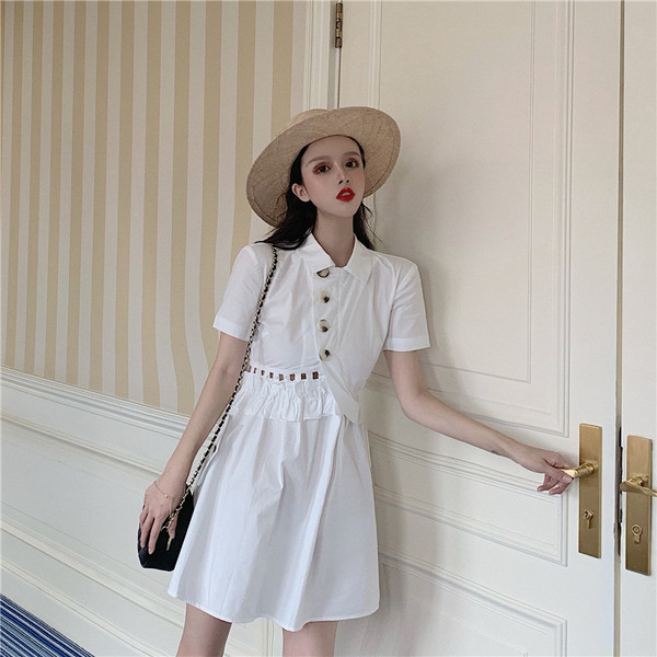 Model nou model rochie dama croiala in culoarea alba