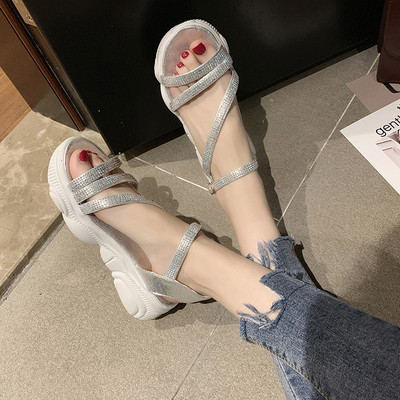 Sandale de dama moderne cu talpa aspra si efect stralucitor in mai multe culori