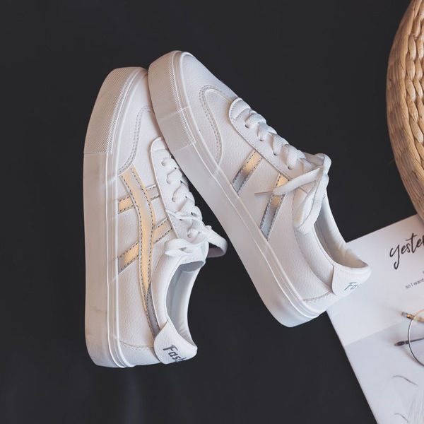 Adidasi moderni de dama cu sireturi si imprimeu color