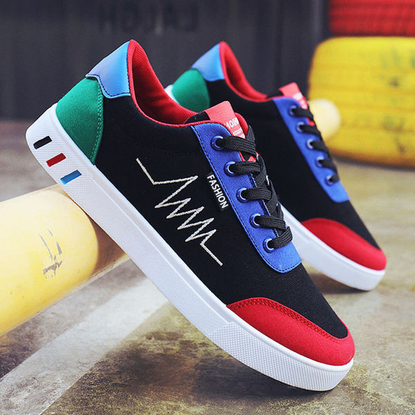 Adidași moderni pentru bărbați cu șireturi și talpă plată