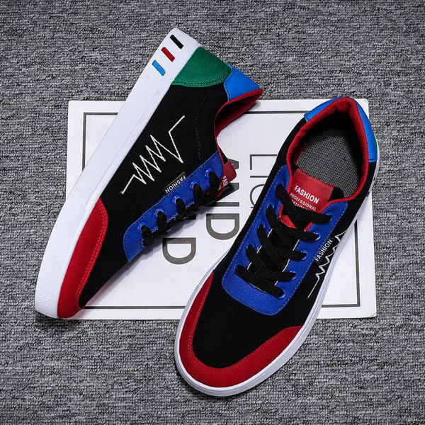 Adidași moderni pentru bărbați cu șireturi și talpă plată