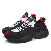 Σύγχρονα αθλητικά παπούτσια  σε τρία χρώματα με έμβλημα