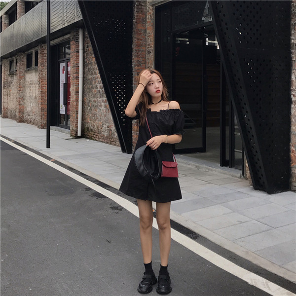 Rochie casual de dama cu nasturi si maneci scurte