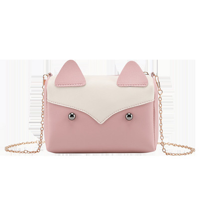 Geanta de dama moderna cu element 3D si lant