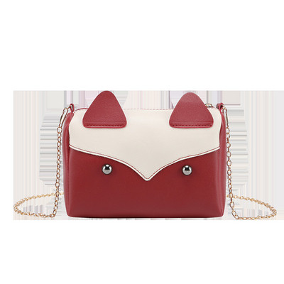 Geanta de dama moderna cu element 3D si lant