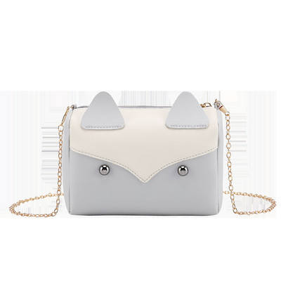 Geanta de dama moderna cu element 3D si lant