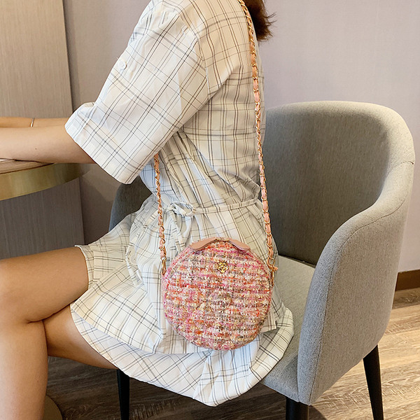 Geanta de dama eleganta in forma rotunda in mai multe culori