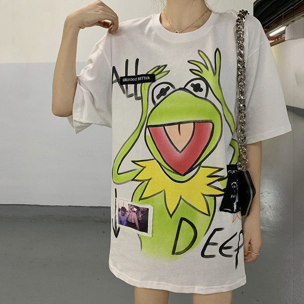 Tricou casual dama cu aplicatie colorata - model lung in culoarea alba