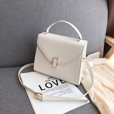 Geanta de dama eleganta cu inchidere metalica in mai multe culori