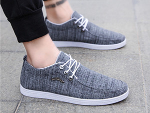 Περιστασιακά ανδρικά πάνινα παπούτσια σε τρία χρώματα