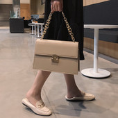 Geanta de dama cu lant metalic in mai multe culori