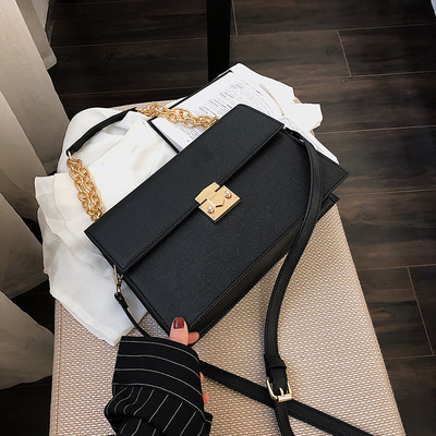 Geanta de dama cu lant metalic in mai multe culori