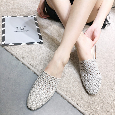 Papuci de damă cu toc joasă în două culori