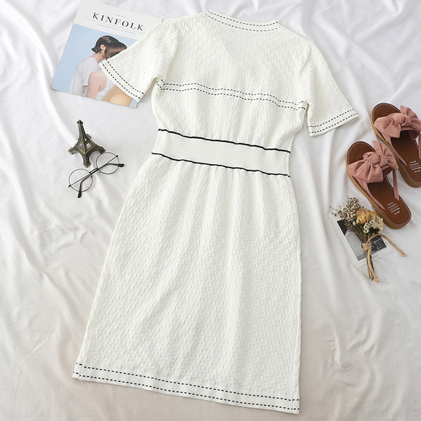 Rochie elegantă de damă, cu decolteu în V și mâneci scurte, în alb-negru