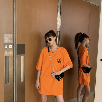 Tricou casual dama cu aplicatie colorata - model larg in verde si portocaliu