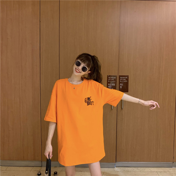 Tricou casual dama cu aplicatie colorata - model larg in verde si portocaliu