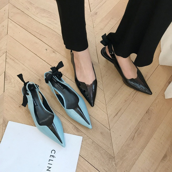 Pantofi eleganti de dama cu toc si sireturi in doua culori