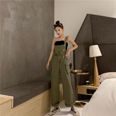 Γυναικεία ολόσωμη φόρμα μοντέλο ευρύ σε πράσινο χρώμα