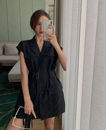 Rochie de dama eleganta cu nasturi si curea in doua culori