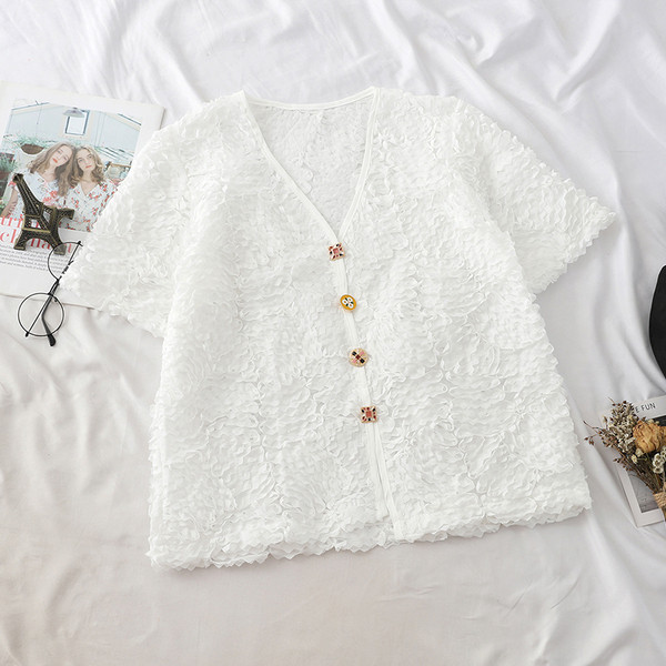 Ежедневен дамски комплект от две части в светъл цвят