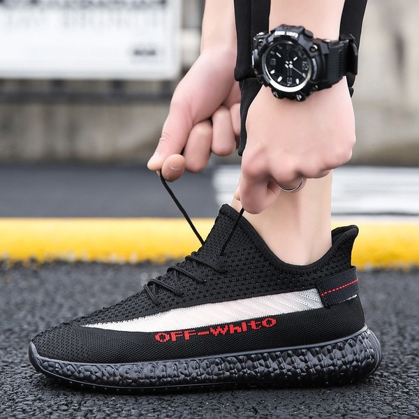 Νέα μοντέλα μαύρα ανδρικά παπούτσια  με επιγραφές