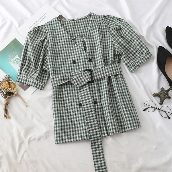 Cămașă de damă în carouri cu mâneci scurte și curea în mai multe culori