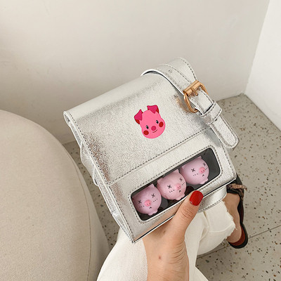 Geanta de dama cu aplicatie colorata in trei culori