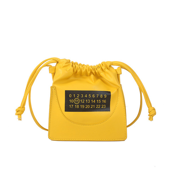 Geanta de dama moderna cu imprimeu in patru culori