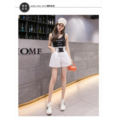 Нов модел дамски къси панталони с висока талия и колан в няколко цвята 