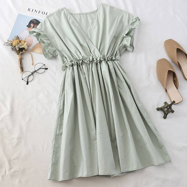 Дамска ежедневна рокля с V-образно деколте в няколко цвята