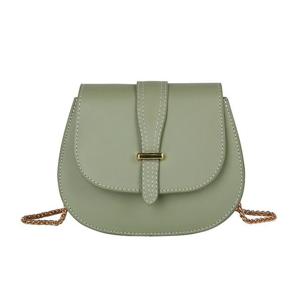 Geanta de dama din piele ecologica cu inchizatoare metalica si lant