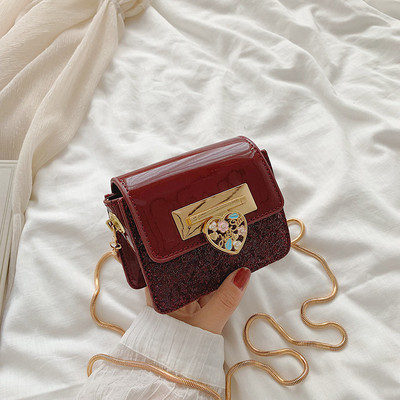 Geanta de dama eleganta din piele ecologica cu efect stralucitor in mai multe culori