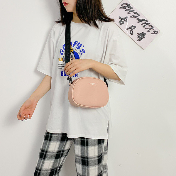 Geanta casual dama din piele ecologica cu inscriptie in mai multe culori