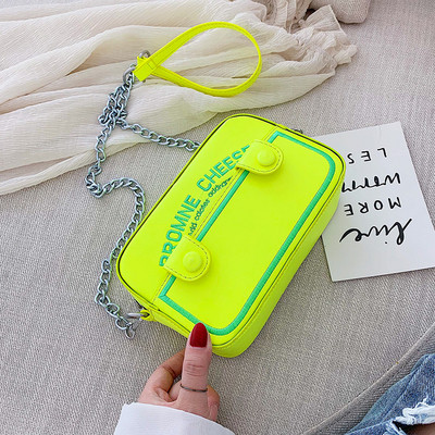 Geanta de dama eleganta cu fermoar in mai multe culori