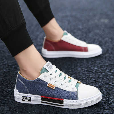 Μοντέρνα πάνινα ανδρικά παπούτσια  σε τρία χρώματα με έμβλημα