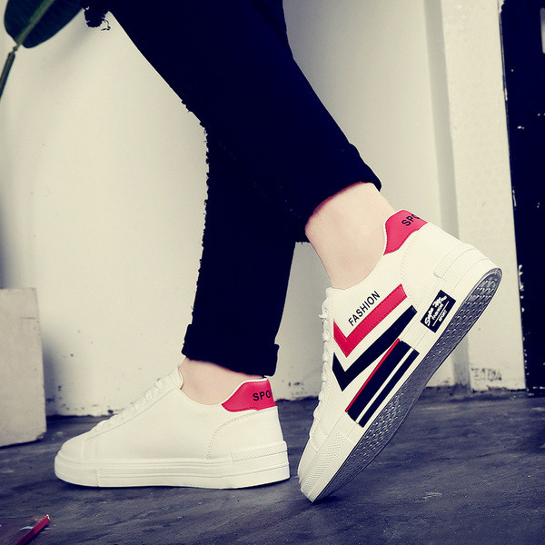 Adidași casual bărbați cu inscripție - în două culori