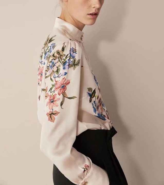 Cămașă elegantă de damă cu mâneci lungi și model floral