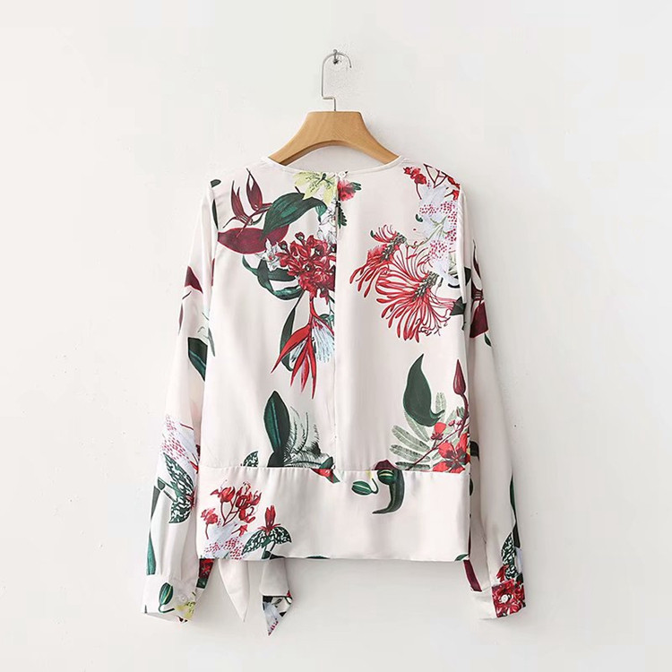 Bluză de damă elegantă cu mâneci lungi și legături în talie