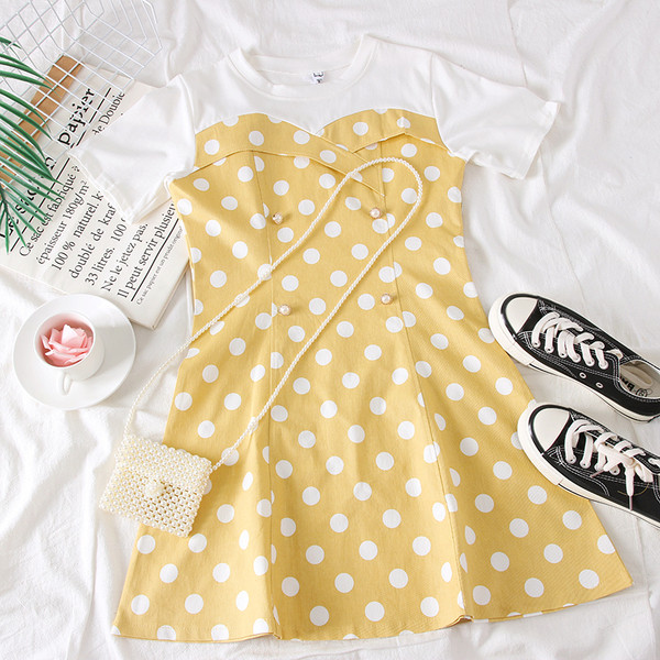 Rochie casual de dama cu buline, cu maneci scurte